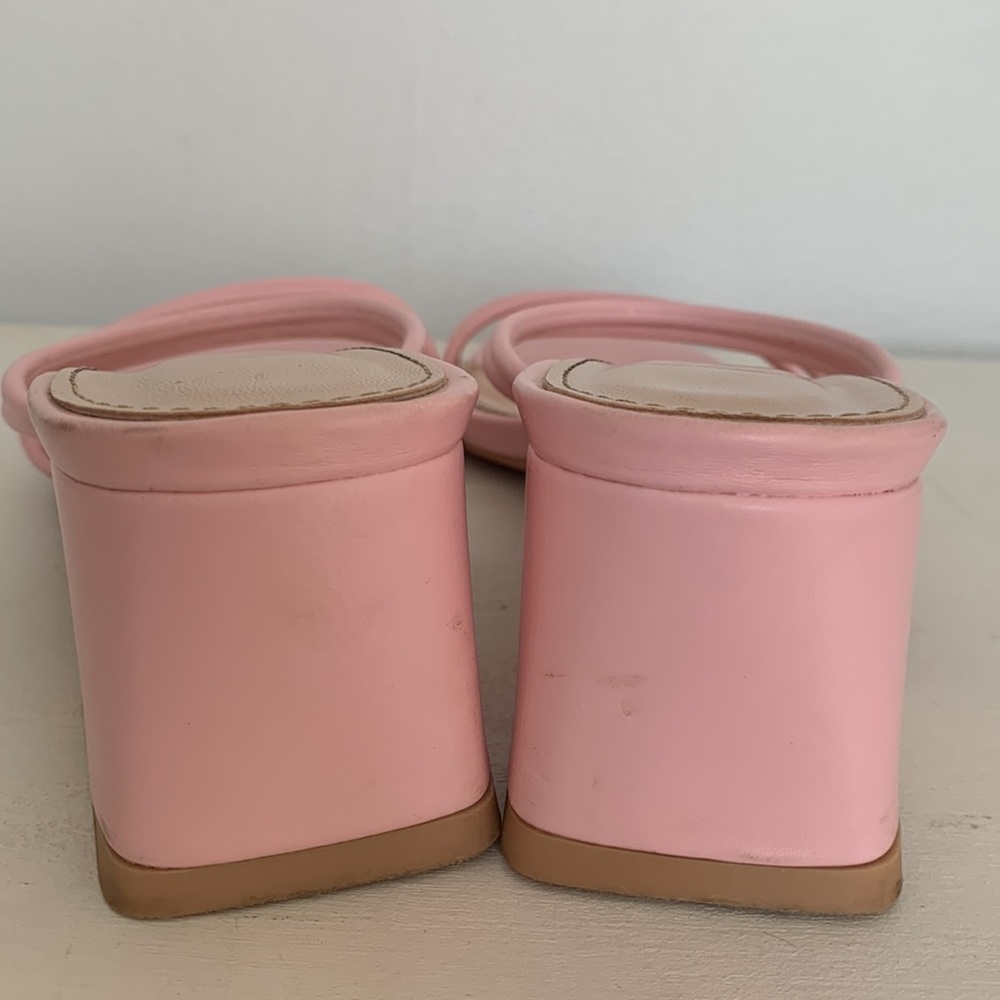 Mule Sandle - Picture 2 of 4